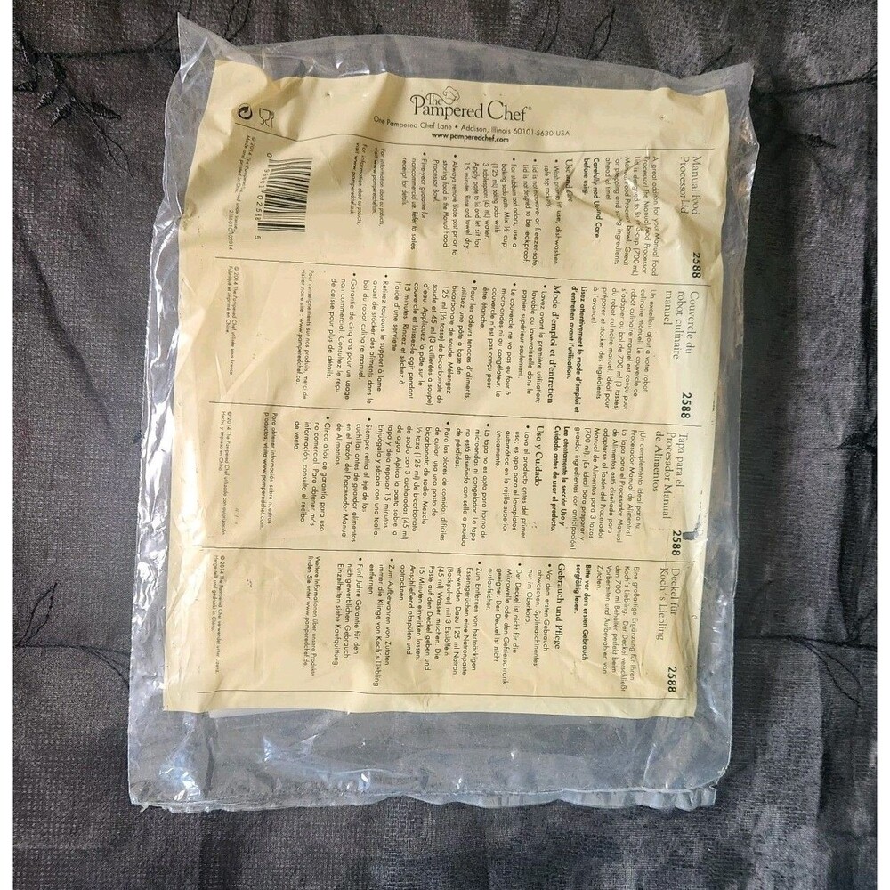 Pampered Chef White Manual Food Processor Replacement Lid 2588
